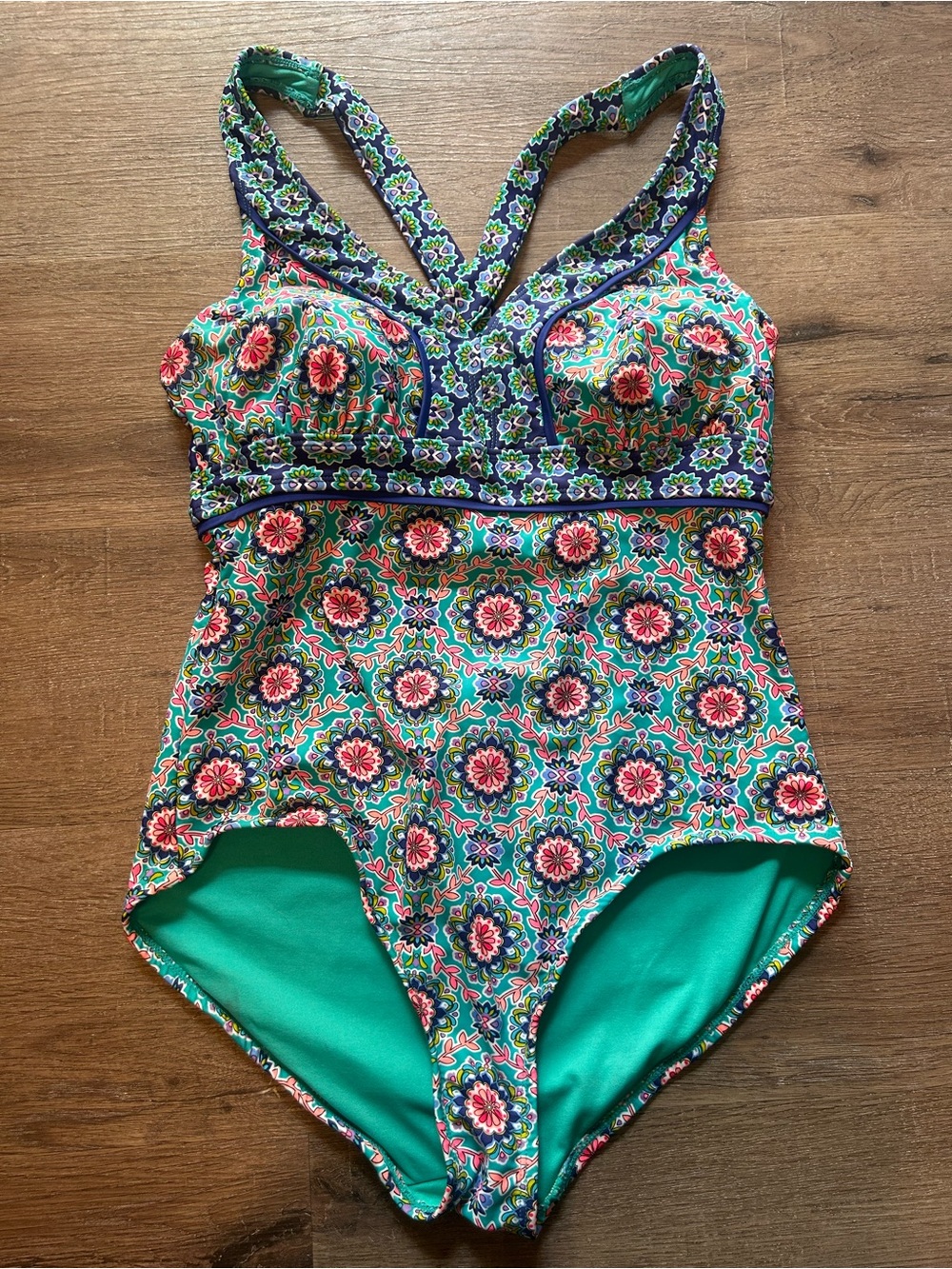 Catalina One Piece Swimsuit Womens L Floral Medallion V-Neck Crossback